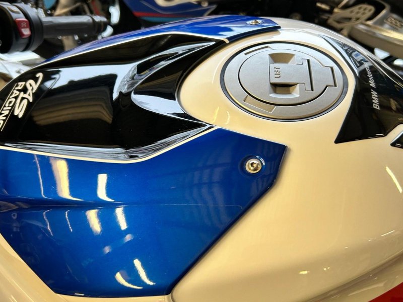 BMW S1000RR