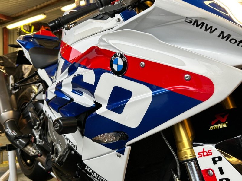 BMW S1000RR