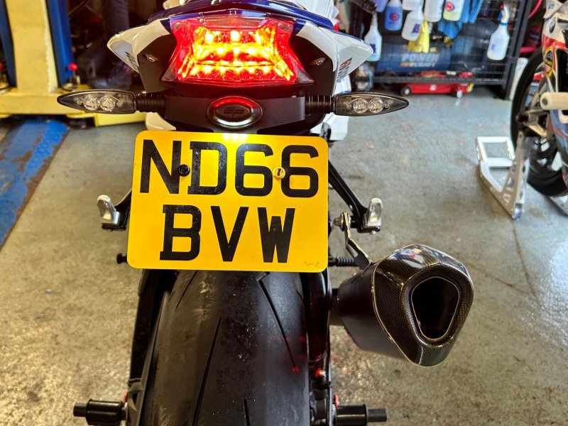 BMW S1000RR