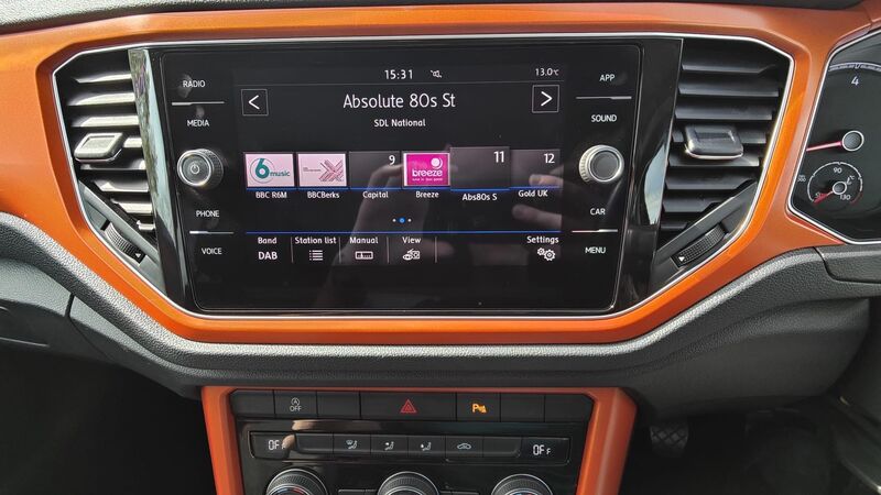 VOLKSWAGEN T-ROC