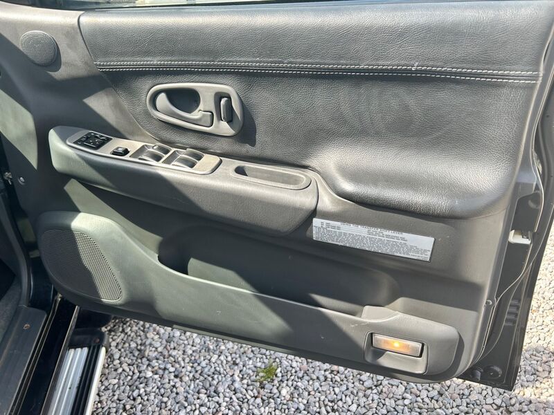MITSUBISHI SHOGUN SPORT