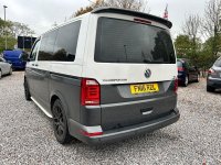 VOLKSWAGEN TRANSPORTER SHUTTLE