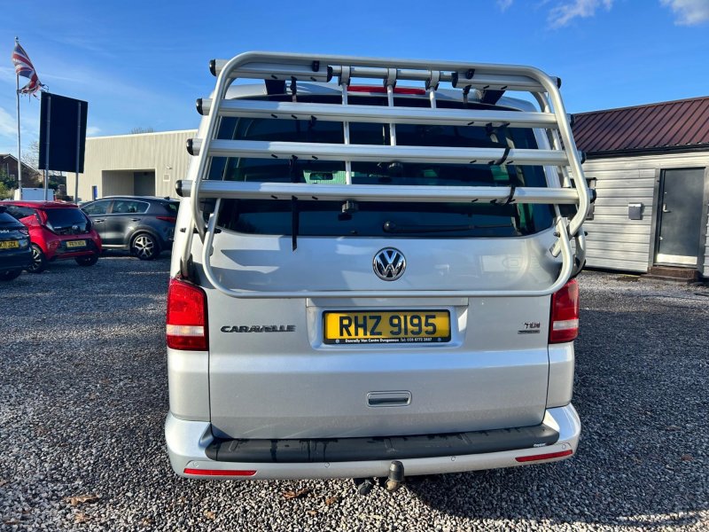 VOLKSWAGEN CARAVELLE