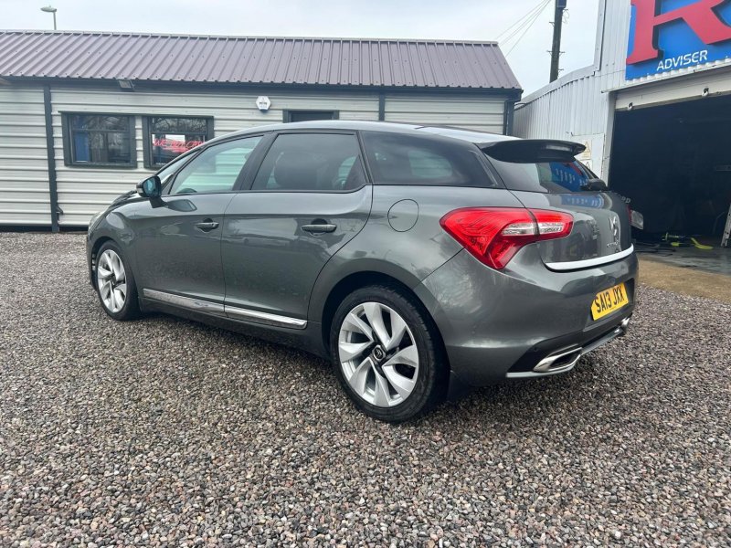 CITROEN DS5