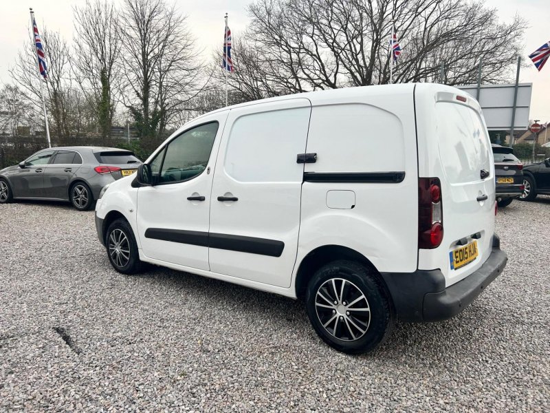 PEUGEOT PARTNER