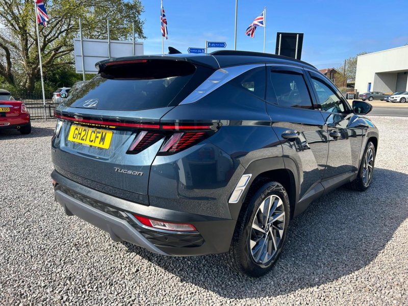 HYUNDAI TUCSON