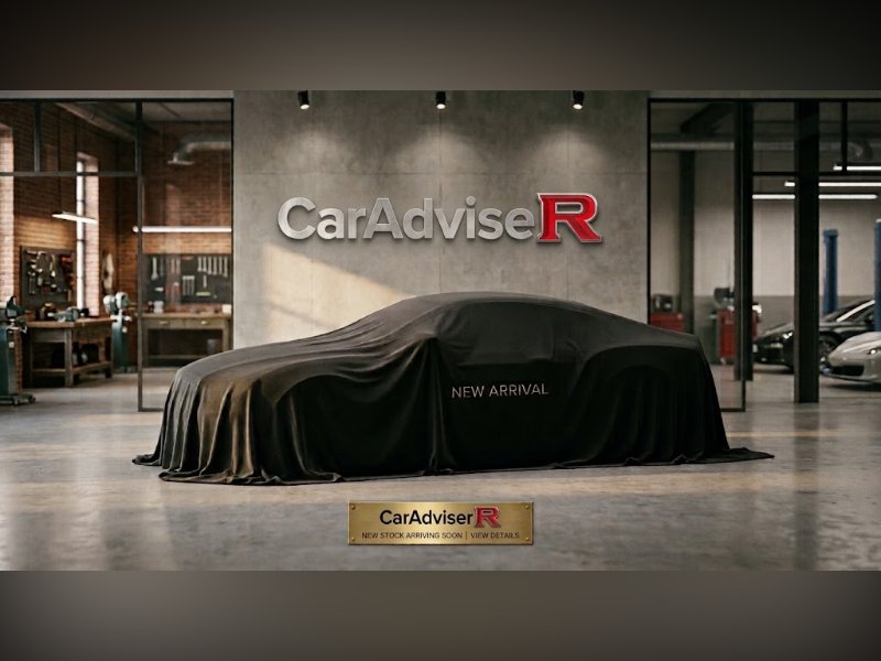 car adviser holding page photo .jpeg